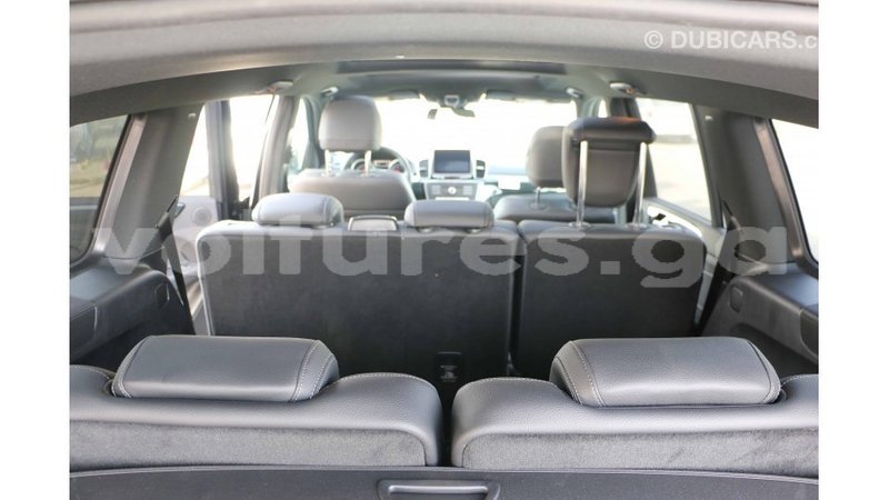 Big with watermark mercedes benz 190 estuaire import dubai 5368