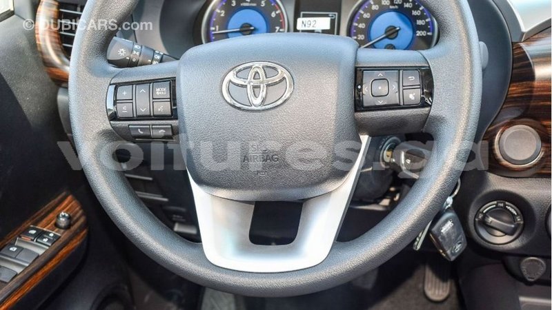 Big with watermark toyota hilux estuaire import dubai 5369