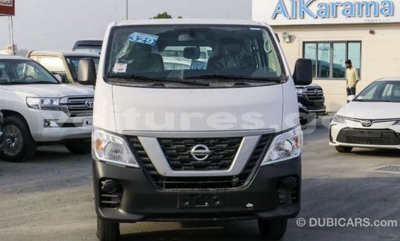 Acheter Import Voiture Nissan Urvan Blanc à Import - Dubai, Estuaire Acheter Import Voiture Nissan Urvan Blanc à Import - Dubai, Estuaire