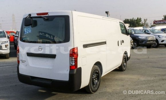 Acheter Import Voiture Nissan Urvan Blanc à Import - Dubai, Estuaire Acheter Import Voiture Nissan Urvan Blanc à Import - Dubai, Estuaire