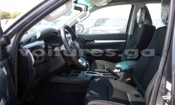 Sayi Imported Toyota Hilux Sauran Mota in Import - Dubai a estuary Sayi Imported Toyota Hilux Sauran Mota in Import - Dubai a estuary
