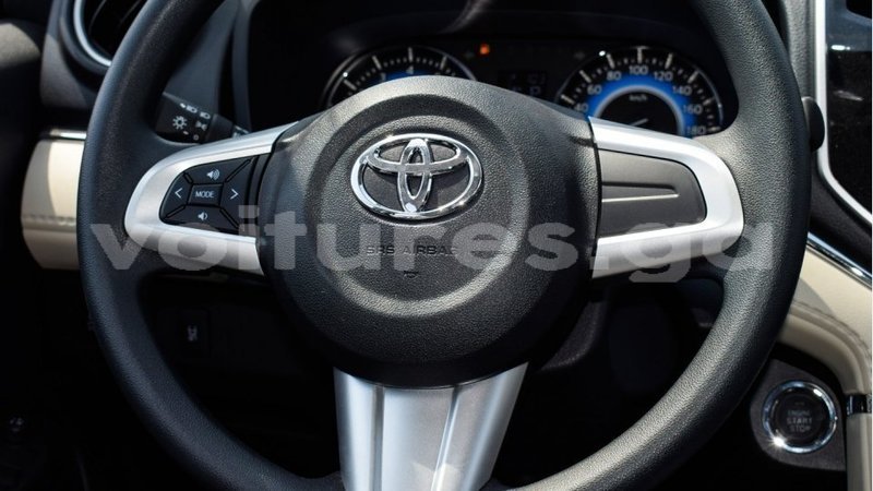 Big with watermark toyota rush estuaire import dubai 5375