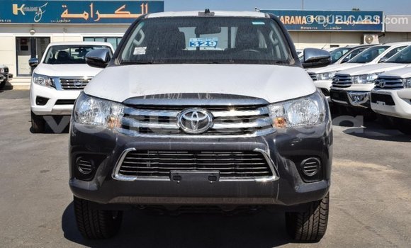 Acheter Import Voiture Toyota Hilux Autre à Import - Dubai, Estuaire Acheter Import Voiture Toyota Hilux Autre à Import - Dubai, Estuaire