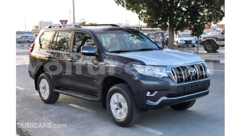 Big with watermark toyota prado estuaire import dubai 5379