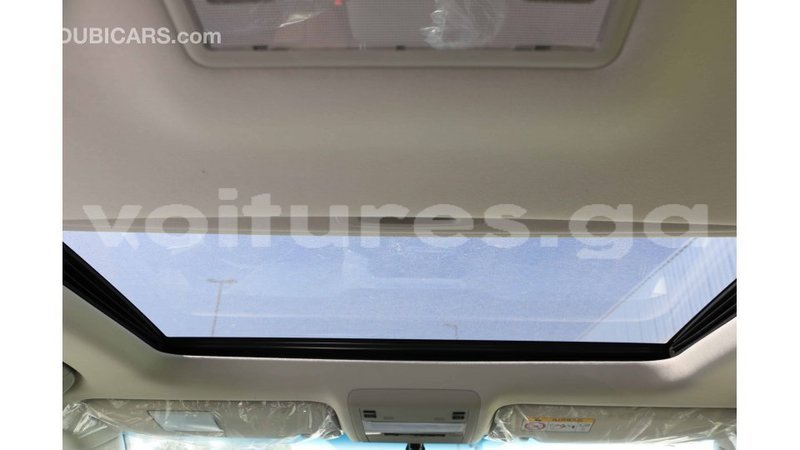 Big with watermark toyota land cruiser estuary import dubai 5382