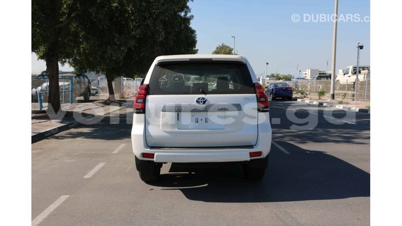 Big with watermark toyota prado estuary import dubai 5383