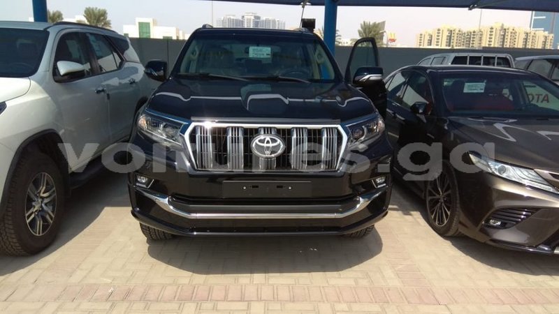 Big with watermark toyota prado estuary import dubai 5384