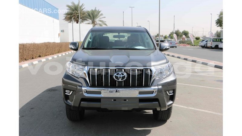 Big with watermark toyota prado estuary import dubai 5387