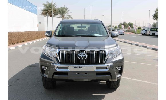 Acheter Import Voiture Toyota Prado Noir à Import - Dubai, Estuaire Acheter Import Voiture Toyota Prado Noir à Import - Dubai, Estuaire