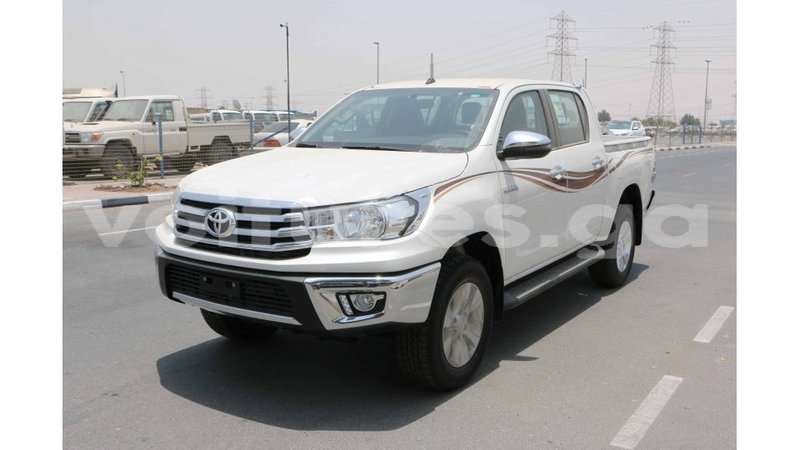 Big with watermark toyota hilux estuary import dubai 5388