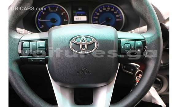 Buy Import Toyota Hilux White Car in Import - Dubai in Estuary Buy Import Toyota Hilux White Car in Import - Dubai in Estuary