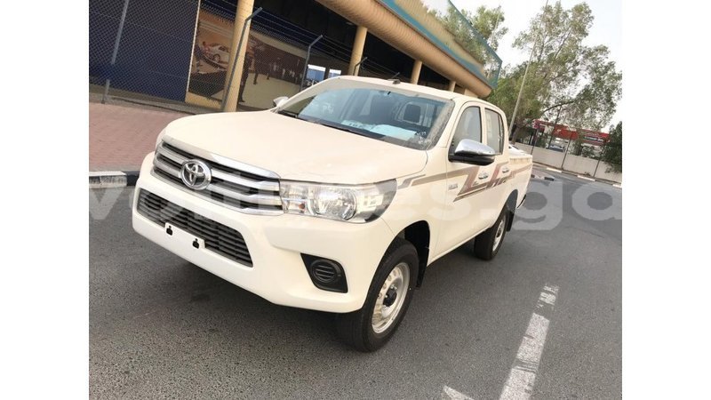 Big with watermark toyota hilux estuary import dubai 5391