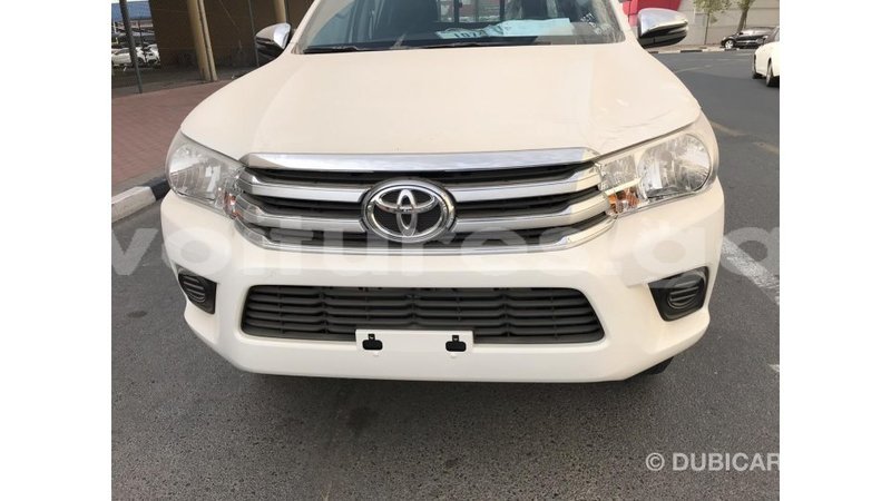 Big with watermark toyota hilux estuary import dubai 5391