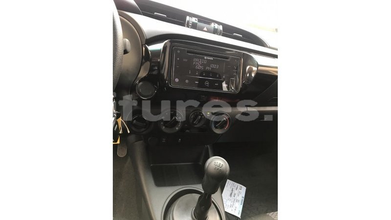 Big with watermark toyota hilux estuary import dubai 5391