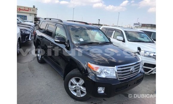 Acheter Import Voiture Toyota Land Cruiser Noir à Import - Dubai, Estuaire Acheter Import Voiture Toyota Land Cruiser Noir à Import - Dubai, Estuaire
