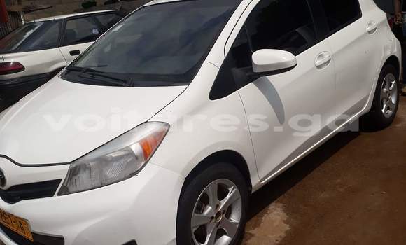 Acheter Occasion Voiture Toyota Yaris Blanc à Libreville au Estuaire Acheter Occasion Voiture Toyota Yaris Blanc à Libreville au Estuaire