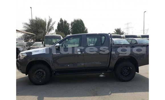Sayi Imported Toyota Hilux Black Mota in Import - Dubai a estuary Sayi Imported Toyota Hilux Black Mota in Import - Dubai a estuary