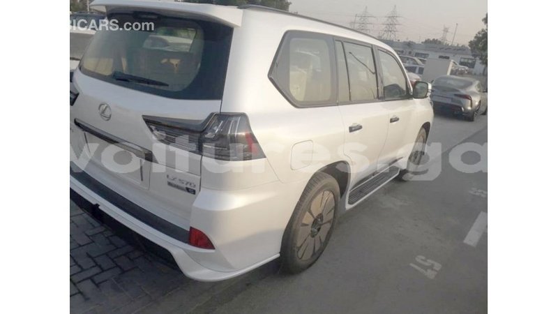 Big with watermark lexus lx estuaire import dubai 5413