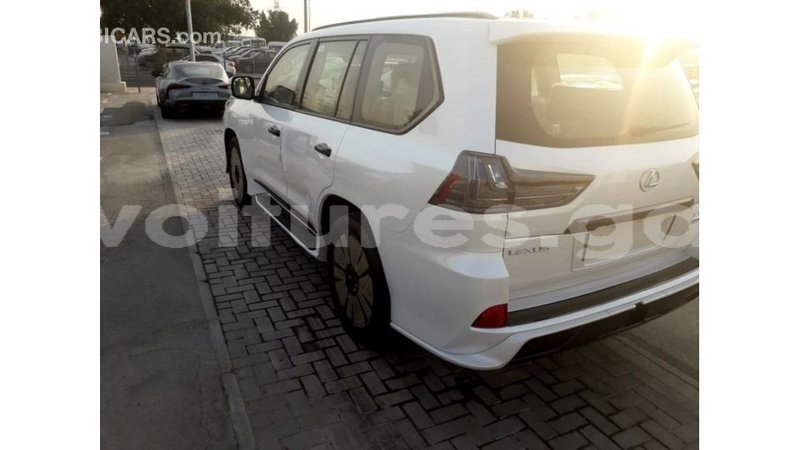 Big with watermark lexus lx estuary import dubai 5413