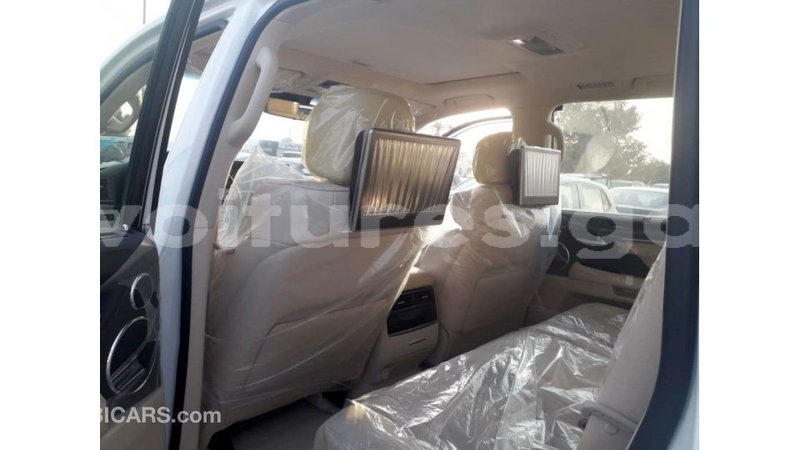 Big with watermark lexus lx estuary import dubai 5413