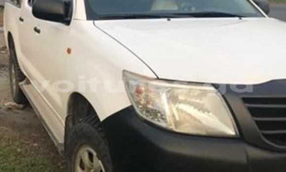 Acheter Occasion Voiture Toyota Hilux Blanc à Libreville au Estuaire Acheter Occasion Voiture Toyota Hilux Blanc à Libreville au Estuaire