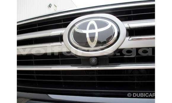 Acheter Import Voiture Toyota Land Cruiser Noir à Import - Dubai, Estuaire Acheter Import Voiture Toyota Land Cruiser Noir à Import - Dubai, Estuaire