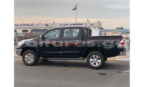 Acheter Import Voiture Toyota Hilux Noir à Import - Dubai, Estuaire Acheter Import Voiture Toyota Hilux Noir à Import - Dubai, Estuaire