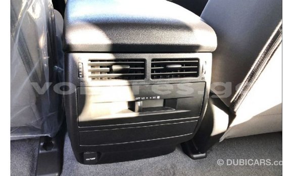 Acheter Import Voiture Toyota Land Cruiser Noir à Import - Dubai, Estuaire Acheter Import Voiture Toyota Land Cruiser Noir à Import - Dubai, Estuaire