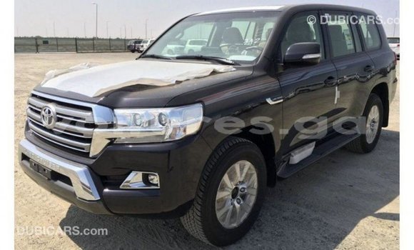 Acheter Import Voiture Toyota Land Cruiser Noir à Import - Dubai, Estuaire Acheter Import Voiture Toyota Land Cruiser Noir à Import - Dubai, Estuaire