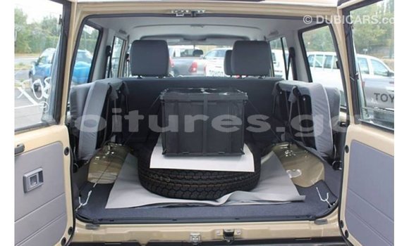 Buy Import Toyota Land Cruiser Beige Car in Import - Dubai in Estuary Buy Import Toyota Land Cruiser Beige Car in Import - Dubai in Estuary