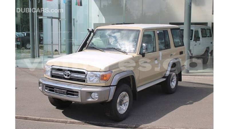 Big with watermark toyota land cruiser estuaire import dubai 5453