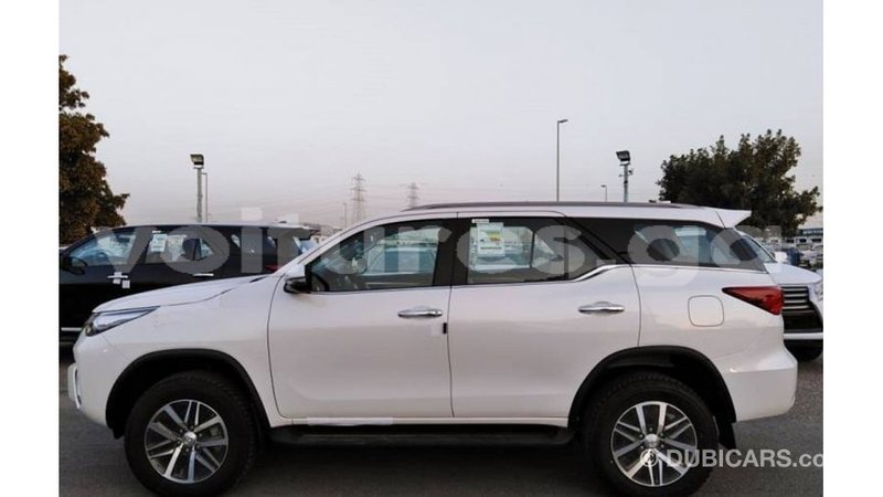 Big with watermark toyota fortuner estuaire import dubai 5454