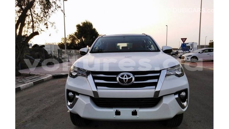 Big with watermark toyota fortuner estuaire import dubai 5454