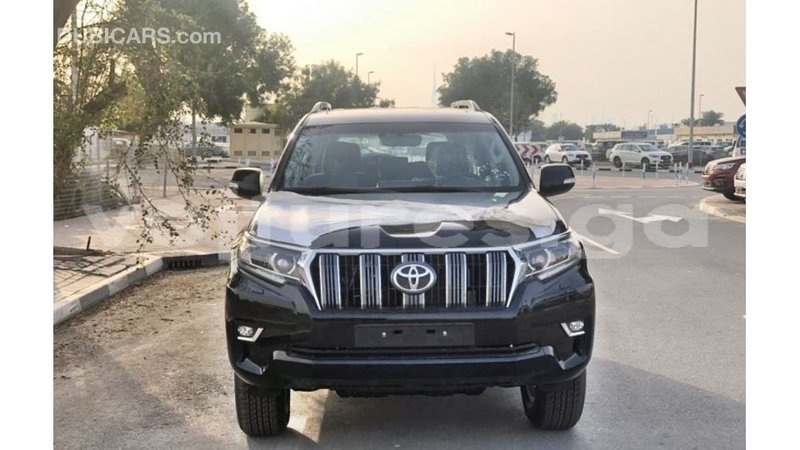 Big with watermark toyota prado estuaire import dubai 5455