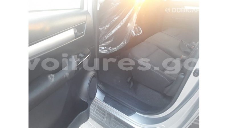 Big with watermark toyota hilux estuary import dubai 5459