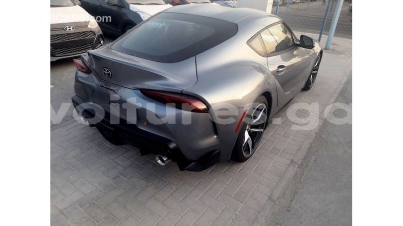 Big with watermark toyota supra estuary import dubai 5461