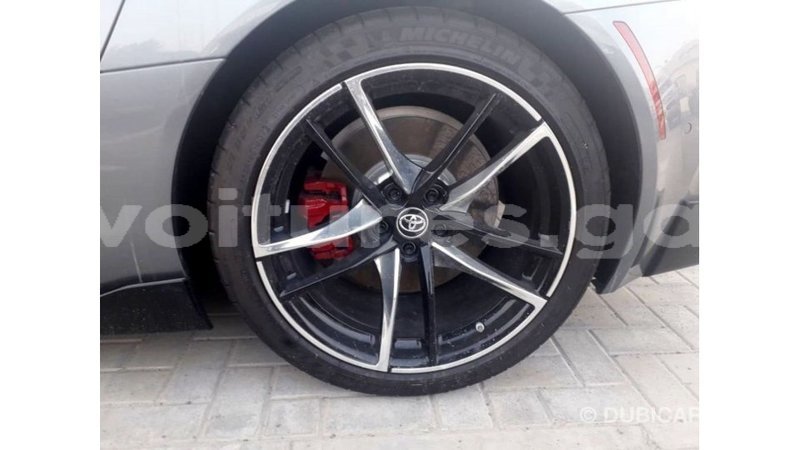 Big with watermark toyota supra estuary import dubai 5461