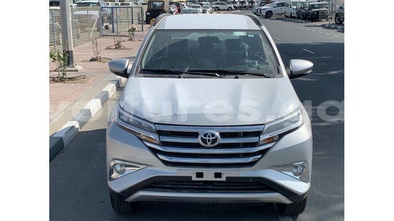 Big with watermark toyota rush estuary import dubai 5462