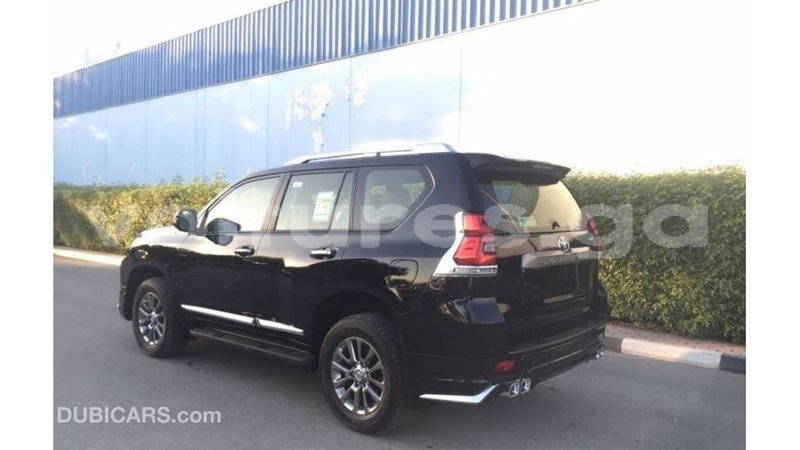 Big with watermark toyota prado estuaire import dubai 5463