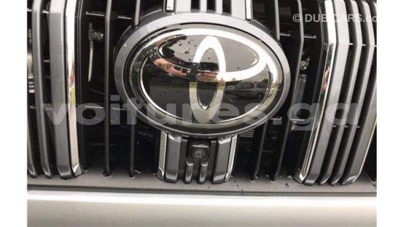 Big with watermark toyota prado estuary import dubai 5464