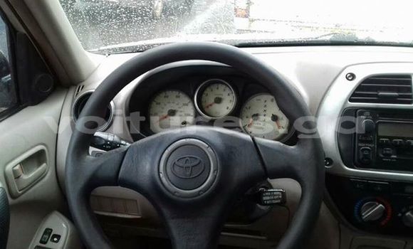 Acheter Occasion Voiture Toyota RAV4 Gris à Libreville, Estuaire Acheter Occasion Voiture Toyota RAV4 Gris à Libreville, Estuaire