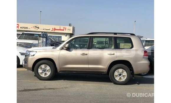 Sayi Imported Toyota Land Cruiser Sauran Mota in Import - Dubai a estuary Sayi Imported Toyota Land Cruiser Sauran Mota in Import - Dubai a estuary