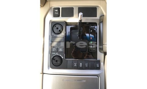 Sayi Imported Toyota Land Cruiser Sauran Mota in Import - Dubai a estuary Sayi Imported Toyota Land Cruiser Sauran Mota in Import - Dubai a estuary