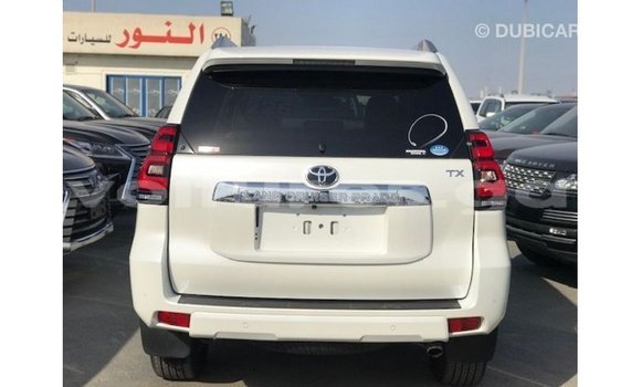 Acheter Import Voiture Toyota Prado Blanc à Import - Dubai, Estuaire Acheter Import Voiture Toyota Prado Blanc à Import - Dubai, Estuaire