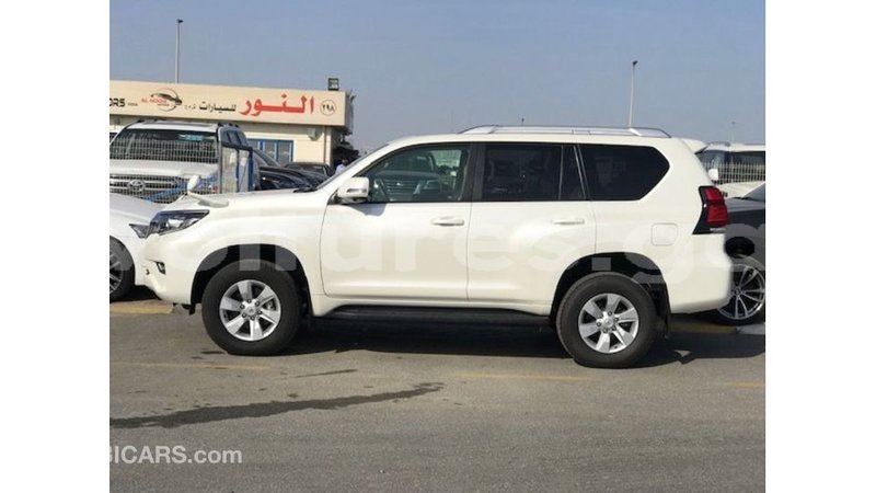 Big with watermark toyota prado estuary import dubai 5472