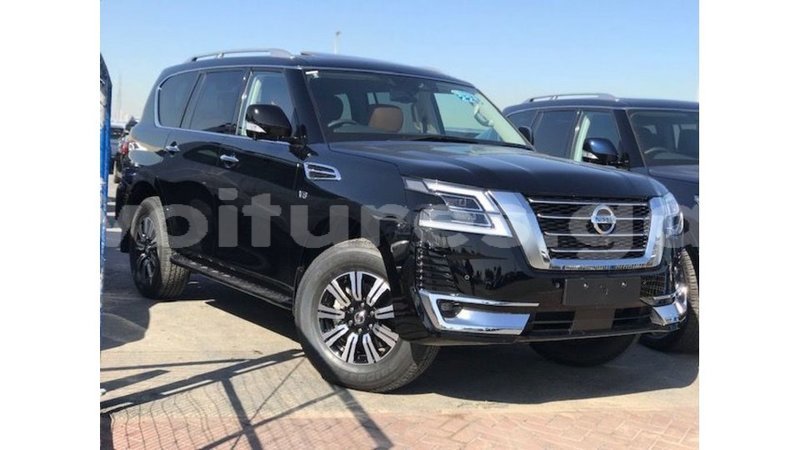 Big with watermark nissan patrol estuaire import dubai 5473