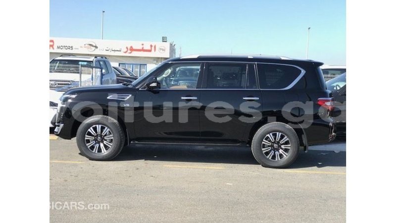 Big with watermark nissan patrol estuary import dubai 5473