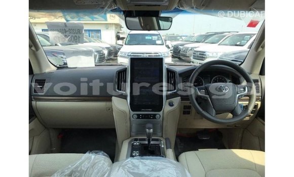 Buy Import Toyota Land Cruiser Other Car in Import - Dubai in Estuary Buy Import Toyota Land Cruiser Other Car in Import - Dubai in Estuary