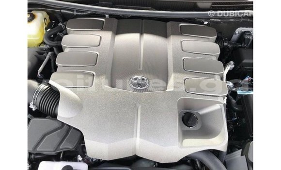 Acheter Import Voiture Toyota Land Cruiser Noir à Import - Dubai, Estuaire Acheter Import Voiture Toyota Land Cruiser Noir à Import - Dubai, Estuaire