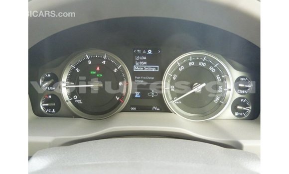 Buy Import Toyota Land Cruiser White Car in Import - Dubai in Estuary Buy Import Toyota Land Cruiser White Car in Import - Dubai in Estuary